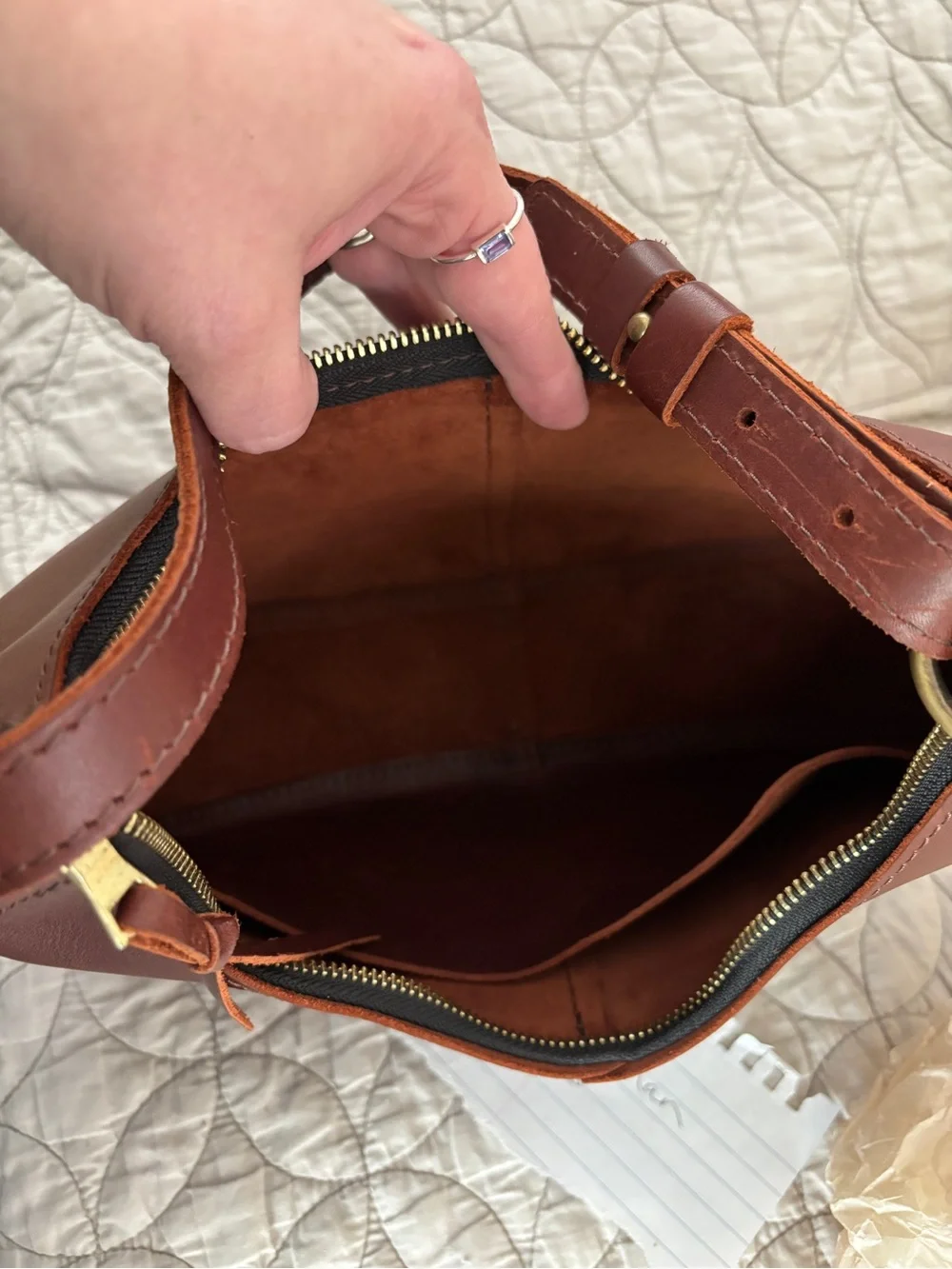 Portland Leather large Kangaroo bag in Honey
